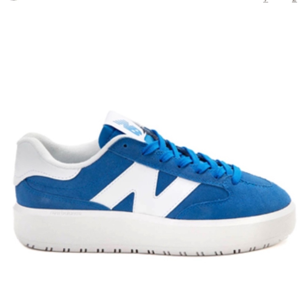 New Balance CT302 chunky sole sneaker, sz 7 (men’s 5)